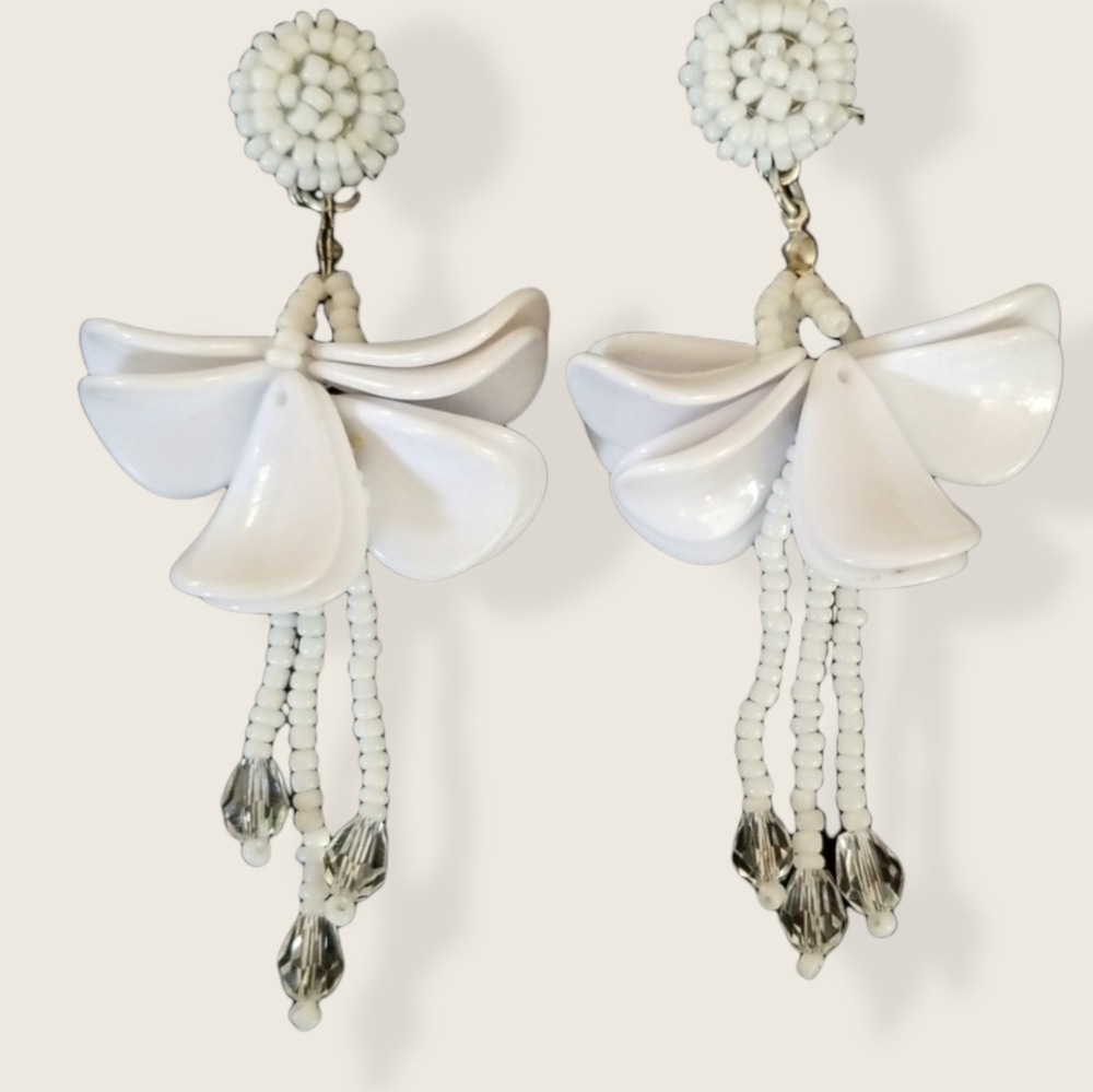 Vintage Estate Beaded Dangling Pierced Earrings - Picture 3 of 12